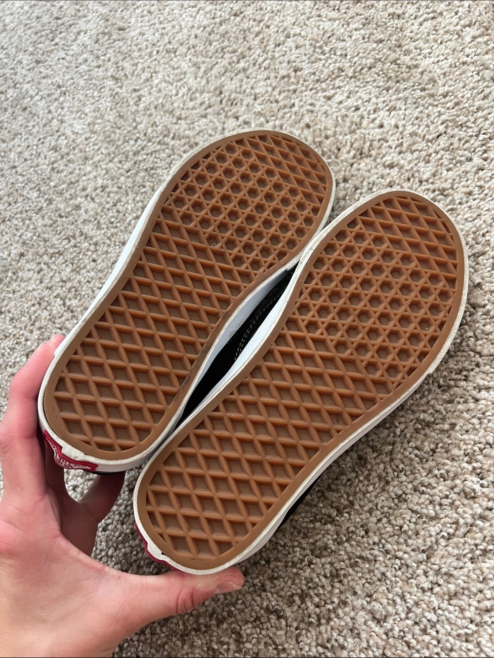 Vans Classic Black and White shoes - Picture 5 of 8